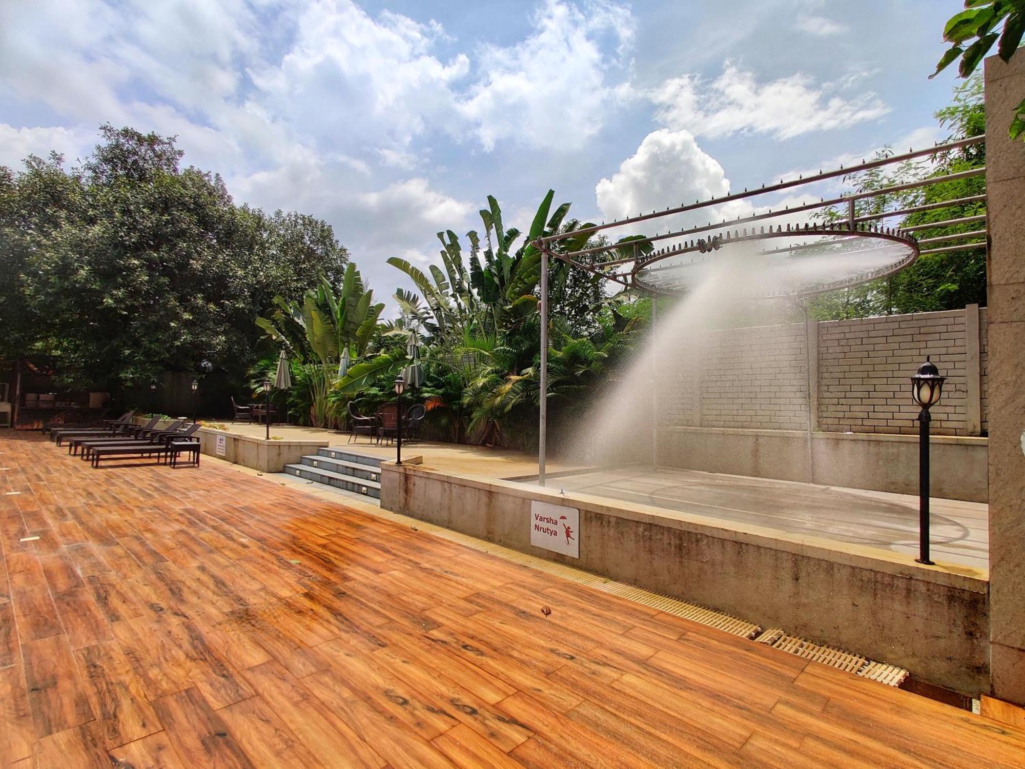 Pushpam Sanskruti Resort Karjat - A Pure Veg Resort Dhamni Exterior foto
